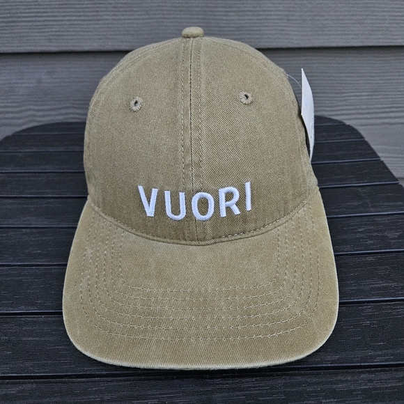 Vuori Accessories - NWT Unisex Vuori Sage Green Adjustable Back Cap Athleisure Casual Women Men